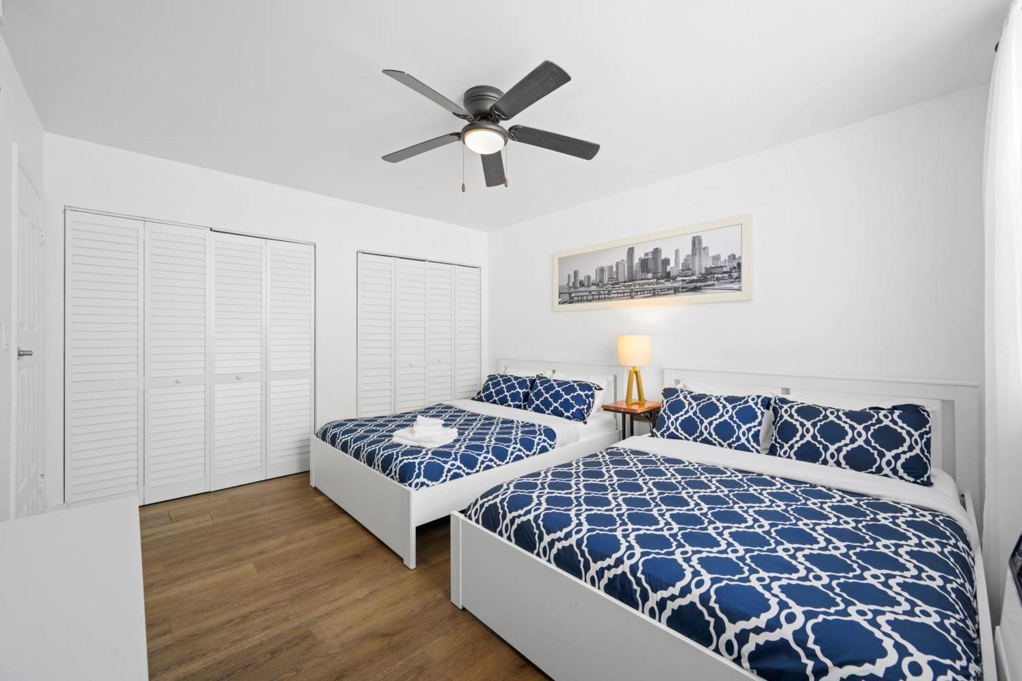 713 Miami Beach Apartments Exterior photo